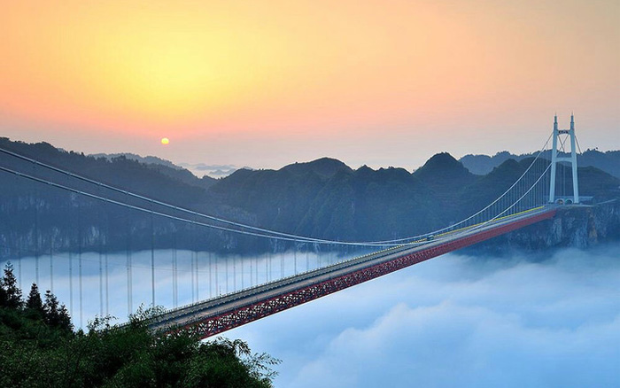 世界第一高桥尼珠河大桥
