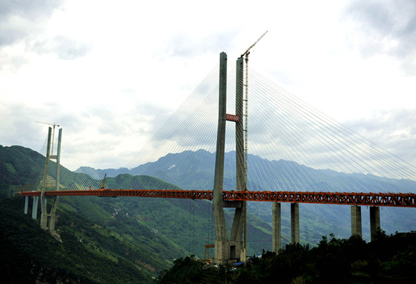尼珠河大桥建造科技