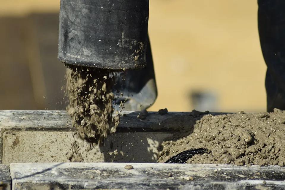 夏季来临，混凝土工程该如何施工？