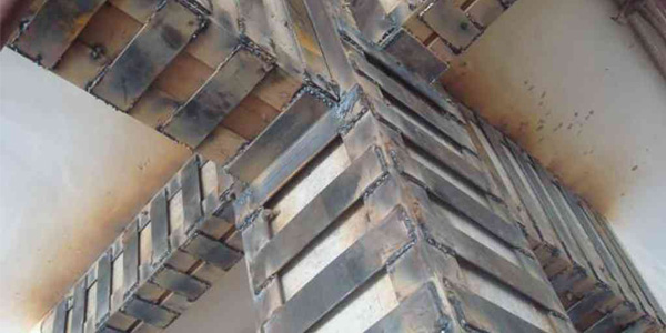 建筑加固中包钢加固与粘钢加固具体有什么不同？