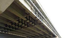 碳纤维在桥梁梁体加固中的应用