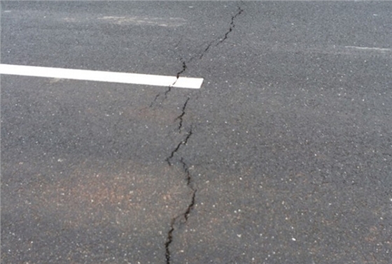 0702-2.jpg 0702-2.jpg