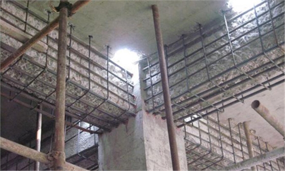 梁加大截面加固