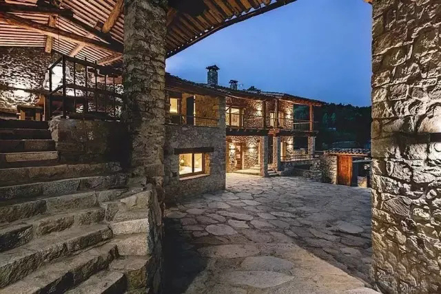 西班牙民宿.jpg 西班牙民宿.jpg