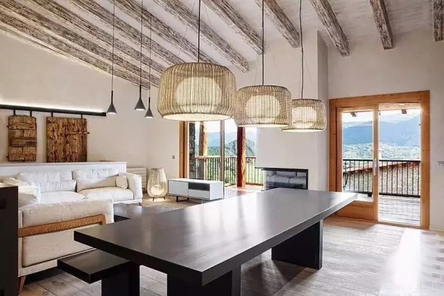 西班牙民宿.jpg 西班牙民宿.jpg