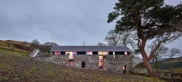 改造后的苏格兰民宿.jpg 改造后的苏格兰民宿.jpg