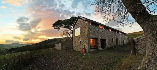 改造后的苏格兰民宿.jpg 改造后的苏格兰民宿.jpg