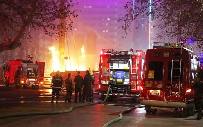 地铁工地火灾现场