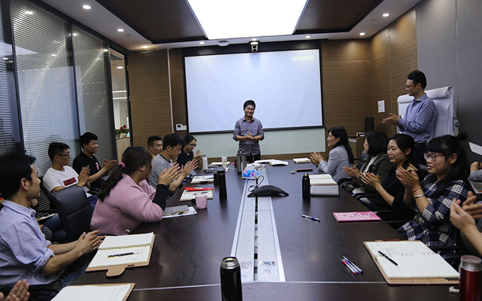 冠军队长发言 冠军队长发言