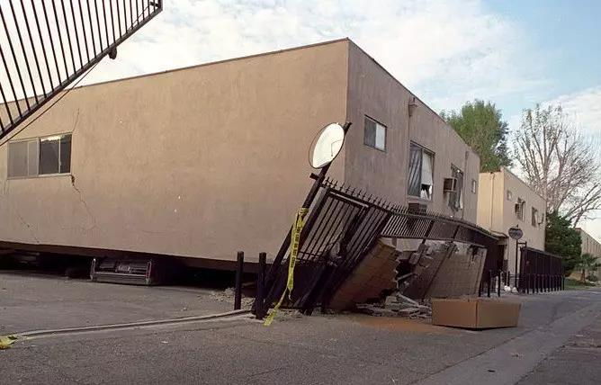1994年美国北岭地震震害