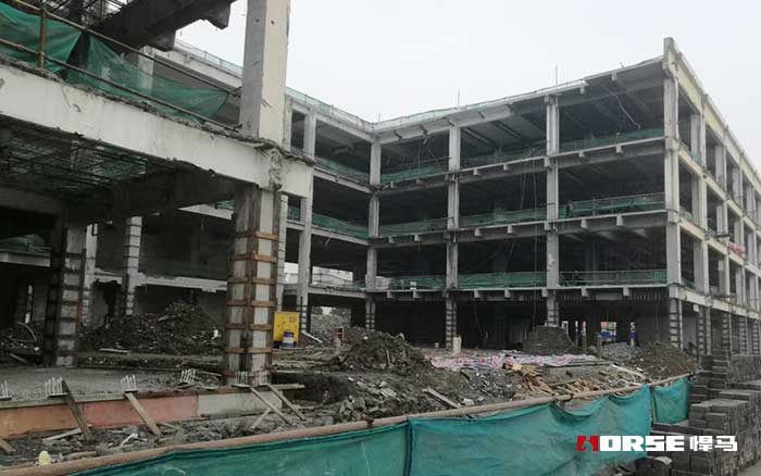 碳纤维布加固也能用在钢结构加固中 碳纤维布加固也能用在钢结构加固中