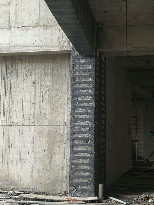 剖析<font color="red">悍马粘钢胶</font>作业施工具体步骤