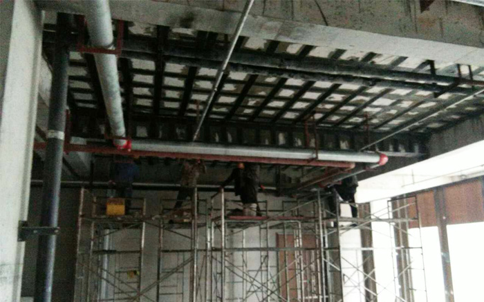 <font color="red">碳纤维布加固施工</font>的费用需要多少钱?