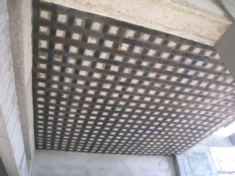 碳纤维板在钢结构加固中的应用