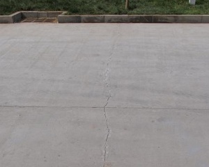 怎么选择混凝土裂缝胶黏剂？