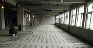 粘钢加固混凝土竟然劈裂了......