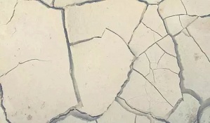 <font color="red">房屋</font>有这些裂缝千万要注意！不可不防，一定采取措施