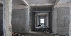 浅析钢筋混凝土结构抗震加固