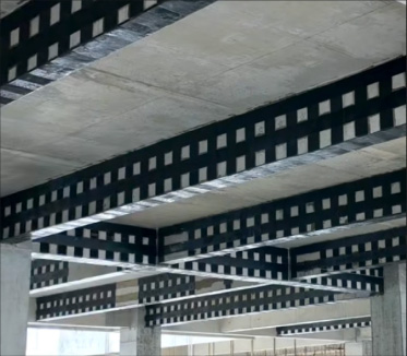 "结构受到损害"